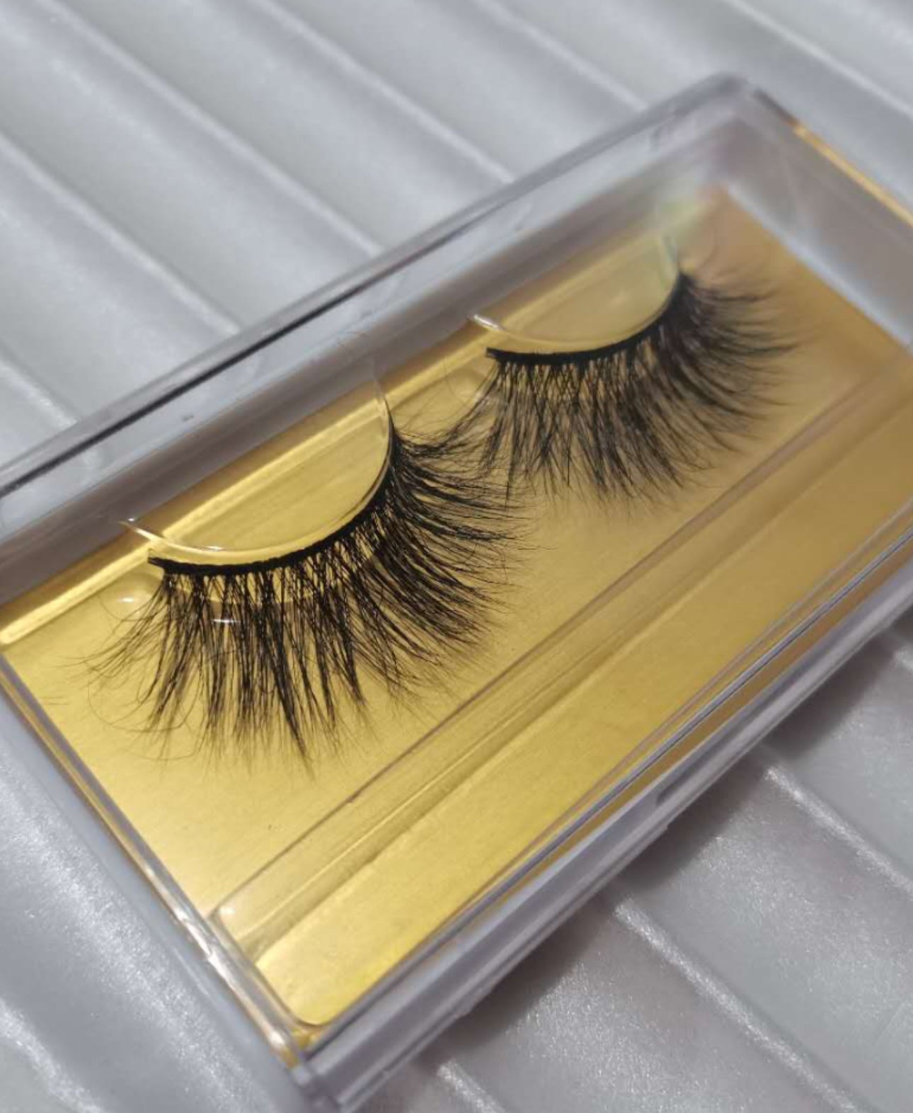 Lux Beauty Lashes