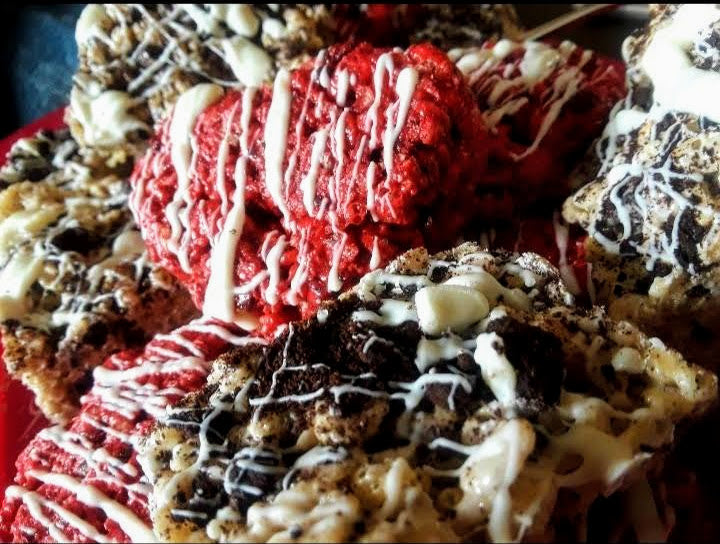 Rice krispies (Heart Shaped)