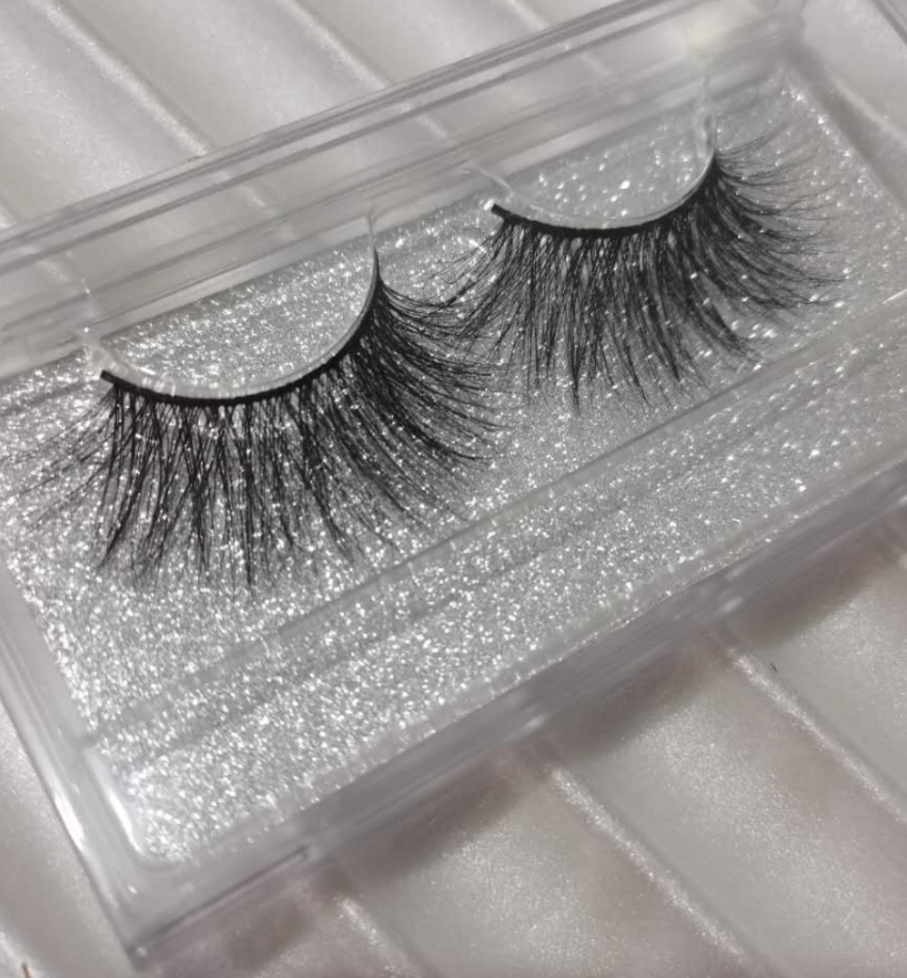 Lux Beauty Lashes
